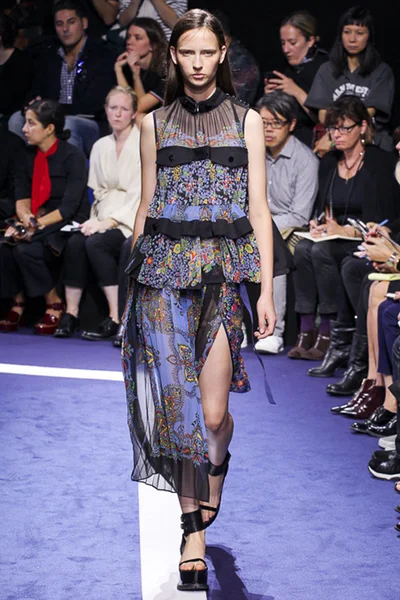 Look 34